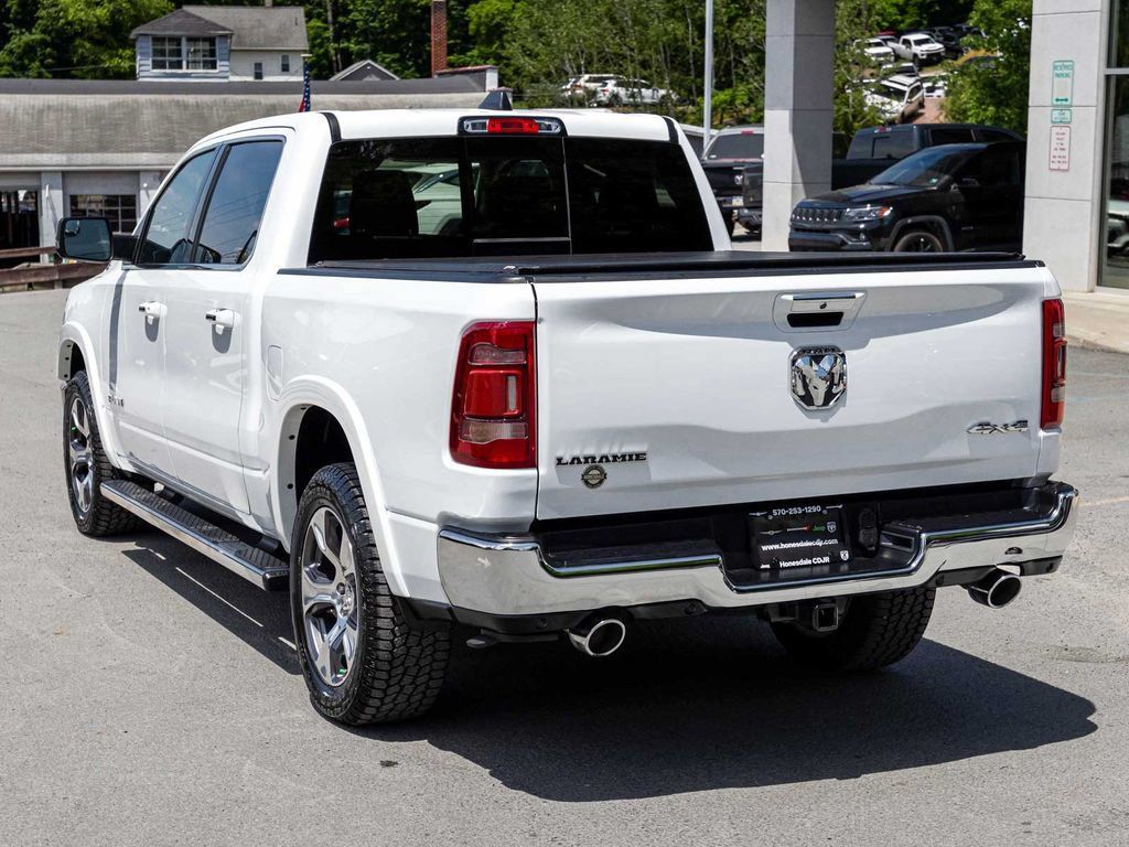 Used 2022 RAM 1500 Laramie AWD/4WD image 6