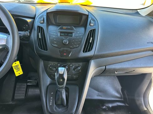 Used 2018 Ford Transit Connect XL image 23