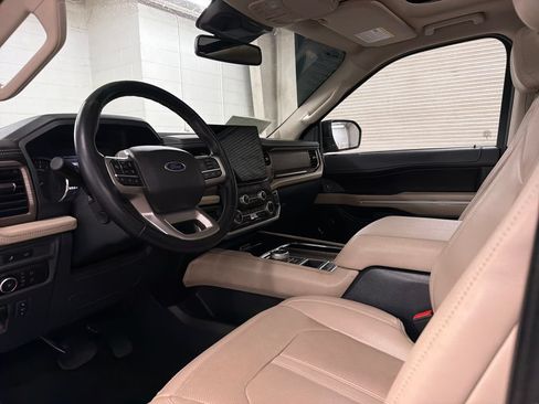 Certified 2024 Ford Expedition Max Limited RWD image 7