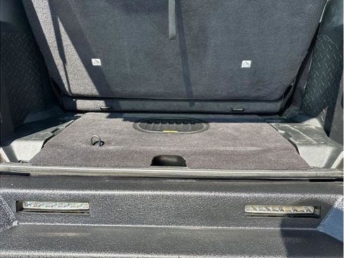 Used 2018 Jeep Wrangler Sport image 38