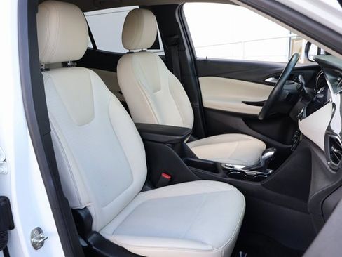 Certified 2023 Buick Encore GX Select w/ Safety Package II image 18