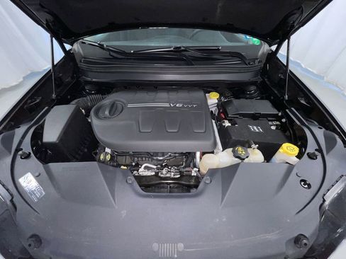 Used 2021 Jeep Cherokee Limited image 18