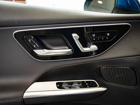 New 2026 Mercedes-Benz GLC 300 4MATIC image 24