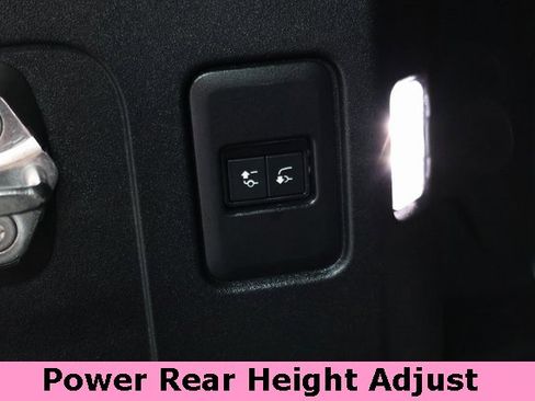 Used 2023 Land Rover Defender 90 V8 image 45