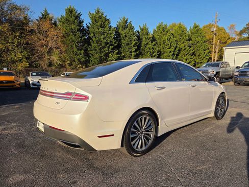 Used 2018 Lincoln MKZ Premiere image 6