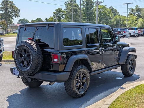 Used 2022 Jeep Wrangler Unlimited Sport AWD/4WD image 5