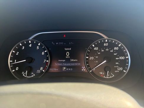 Used 2023 Nissan Frontier SV w/ SV Convenience Package image 13