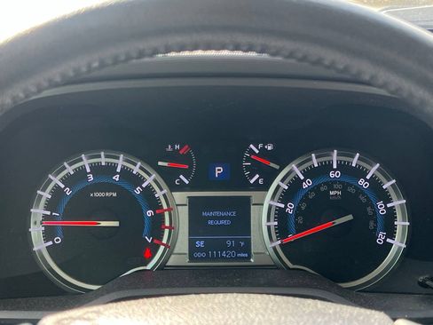 Used 2019 Toyota 4Runner SR5 Premium RWD image 28