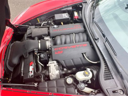 Used 2010 Chevrolet Corvette Grand Sport w/ Preferred Equipment Group RWD image 36