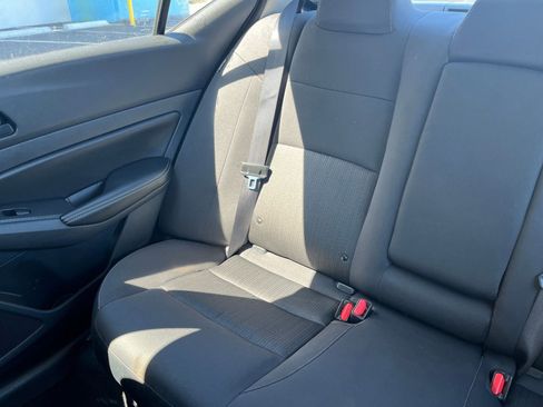 Used 2025 Nissan Altima 2.5 SV image 38