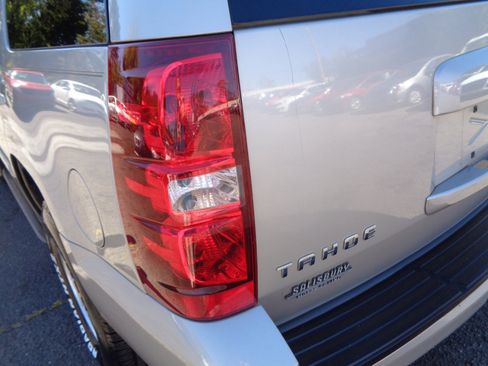 Used 2007 Chevrolet Tahoe LT image 13
