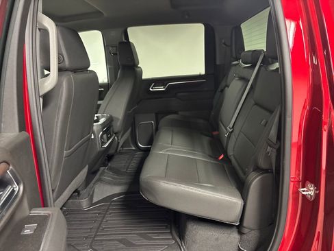 New 2026 GMC Sierra 2500 SLT w/ SLT Convenience Package AWD/4WD image 30