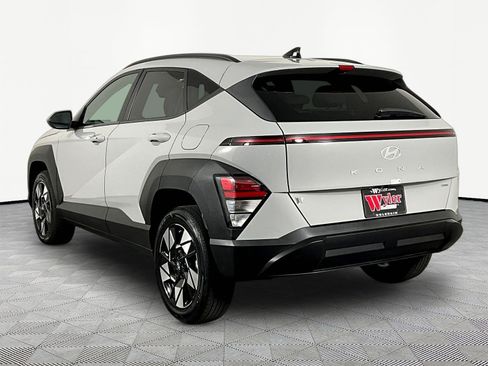 Used 2025 Hyundai Kona SEL AWD/4WD image 4