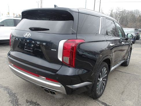 Certified 2023 Hyundai Palisade Calligraphy image 7