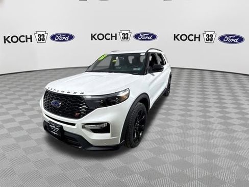 Used 2024 Ford Explorer ST w/ Equipment Group 401A image 4