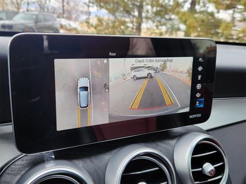 Used 2021 Mercedes-Benz GLC 300 GLC 300 image 23