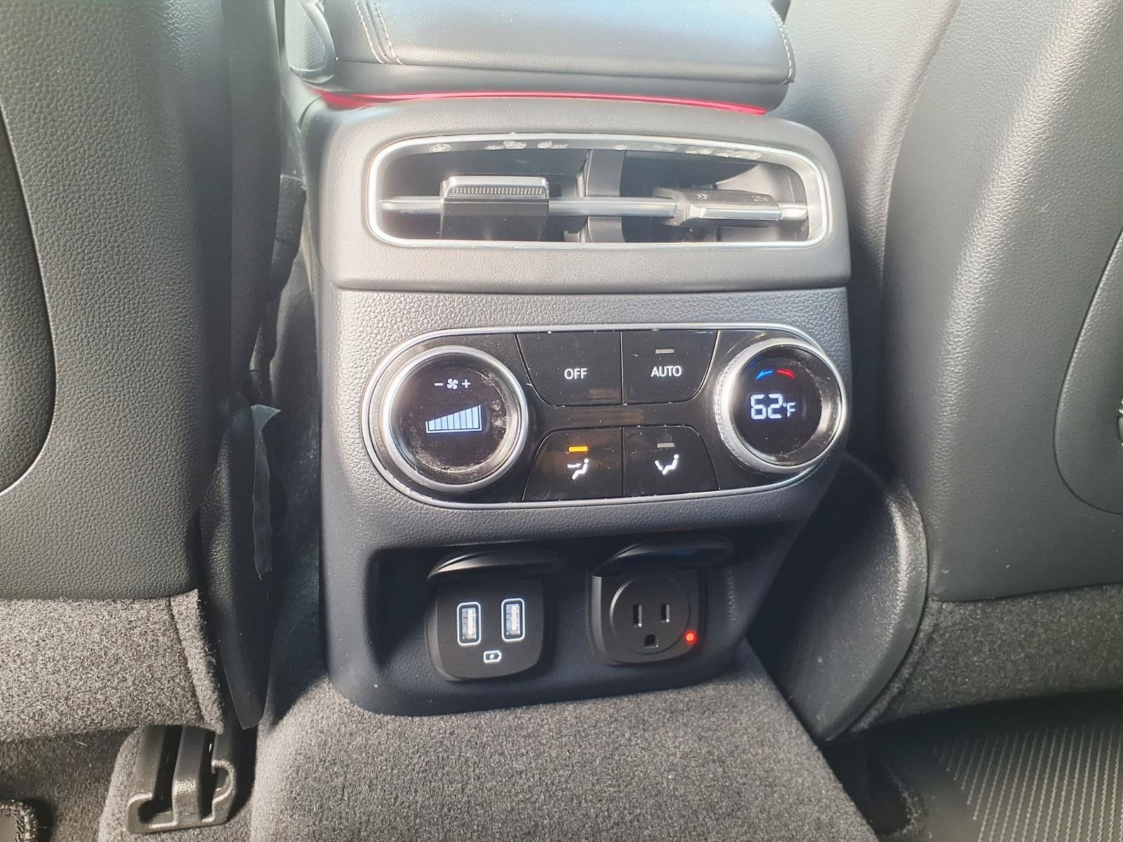 Certified 2024 Genesis GV70 2.5T w/ Sport Prestige Package AWD/4WD image 18