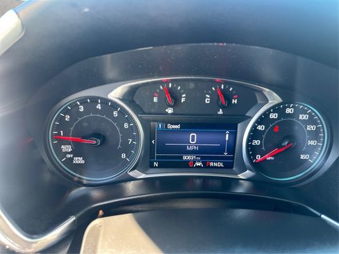 Used 2020 Chevrolet Equinox LT w/ Driver Convenience Package FWD image 26