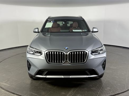 Certified 2024 BMW X3 xDrive30i w/ Premium Package image 2