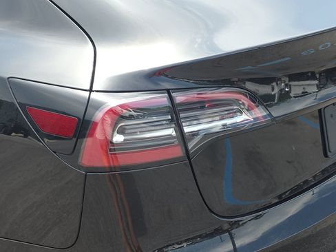 Used 2019 Tesla Model 3 AWD/4WD image 34