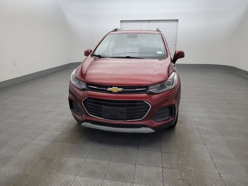 Used 2021 Chevrolet Trax LT w/ Driver Confidence Package FWD image 15