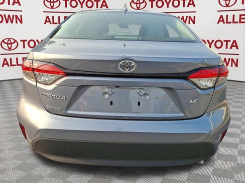 Used 2023 Toyota Corolla LE w/ Carpet Mat Package (TMS) FWD image 6
