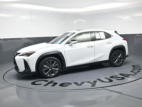 Used 2021 Lexus UX 200 F Sport image 6