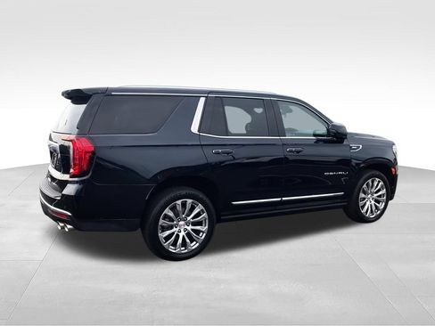 Used 2023 GMC Yukon Denali AWD/4WD image 8