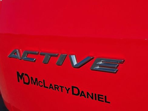 Used 2024 Ford Escape Active w/ Cold Weather Package image 9