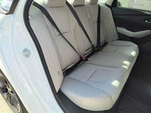 New 2025 Honda Accord SE image 13