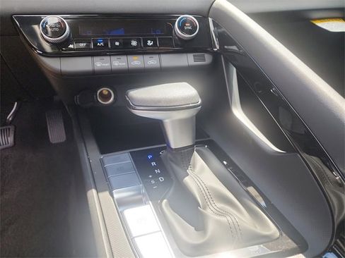 New 2025 Hyundai Elantra Blue image 21