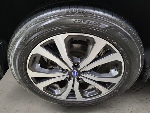 Used 2021 Subaru Forester Limited image 12