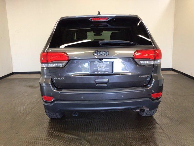 Used 2019 Jeep Grand Cherokee Laredo AWD/4WD image 5