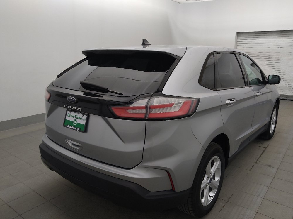 Used 2021 Ford Edge SE FWD image 9