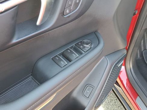 Used 2026 Buick Enclave Sport Touring w/ Super Cruise Package image 17