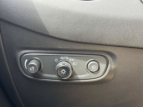 Certified 2022 Chevrolet Equinox Premier AWD/4WD image 25