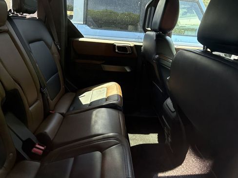 Used 2023 Ford Bronco Outer Banks AWD/4WD image 19