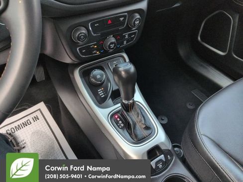 Used 2021 Jeep Compass Latitude AWD/4WD image 17