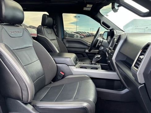 Used 2019 Ford F150 Raptor w/ Equipment Group 801A Mid image 27