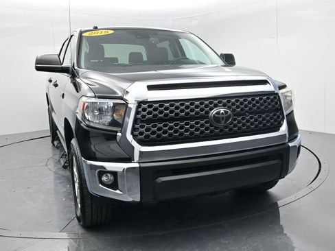 Used 2018 Toyota Tundra SR5 image 2