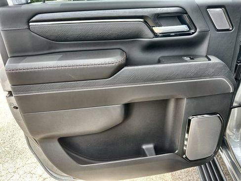 New 2026 GMC Sierra 2500 AT4X w/ LPO, Black Badging Package AWD/4WD image 15