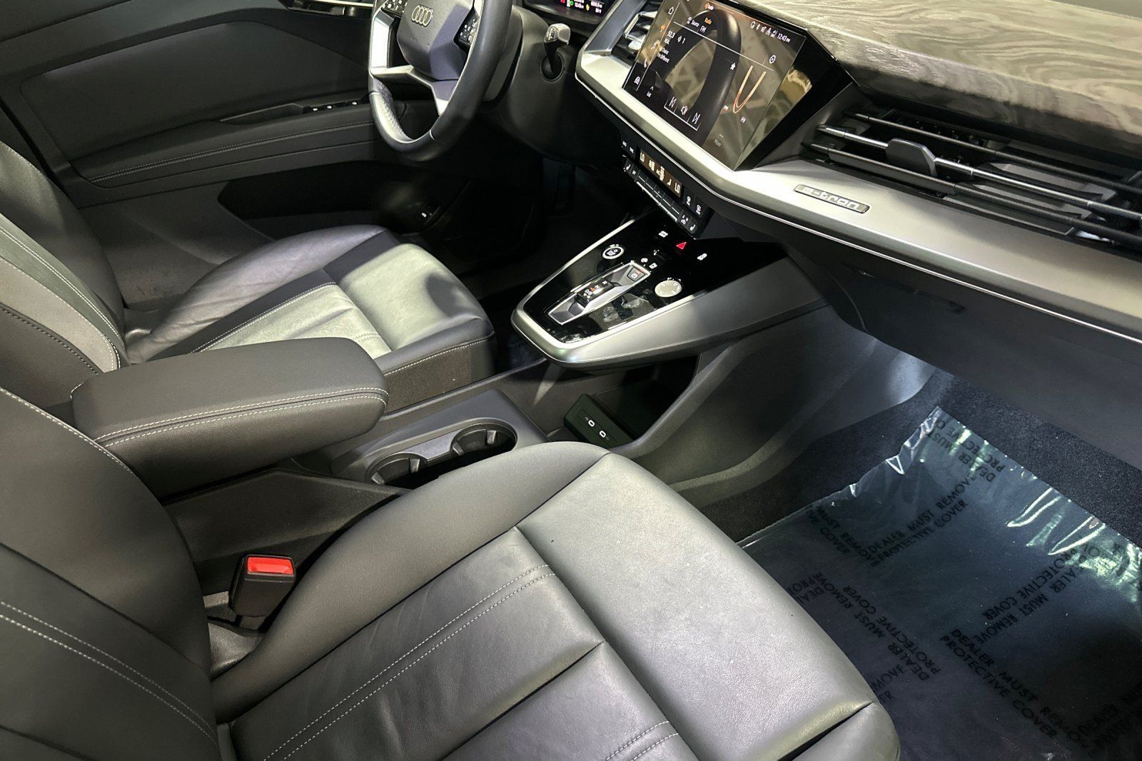 Certified 2023 Audi Q4 e-tron Premium w/ Convenience Package AWD/4WD image 15