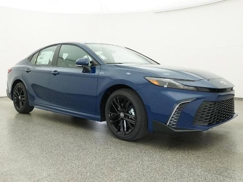 New 2026 Toyota Camry SE image 30