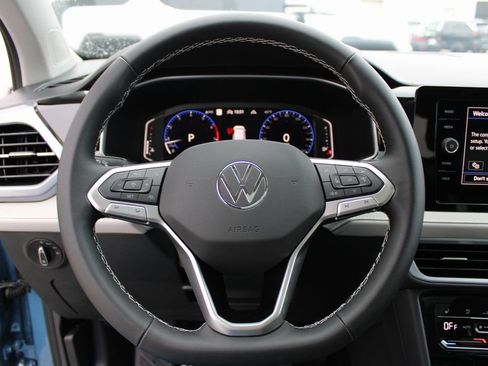 New 2026 Volkswagen Taos SEL AWD/4WD image 11