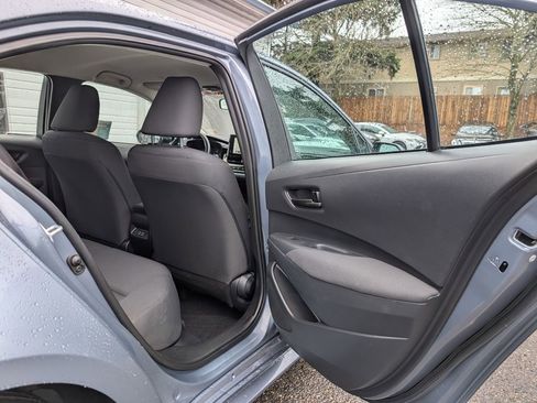 Used 2023 Toyota Corolla LE image 14