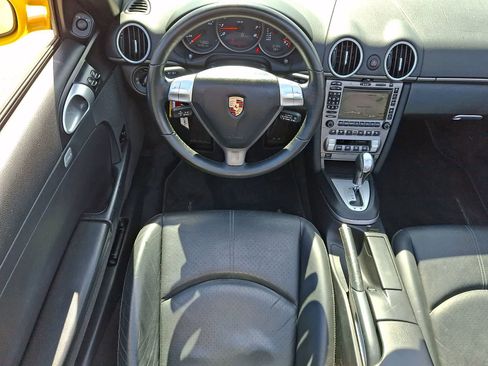 Used 2006 Porsche Boxster RWD image 11