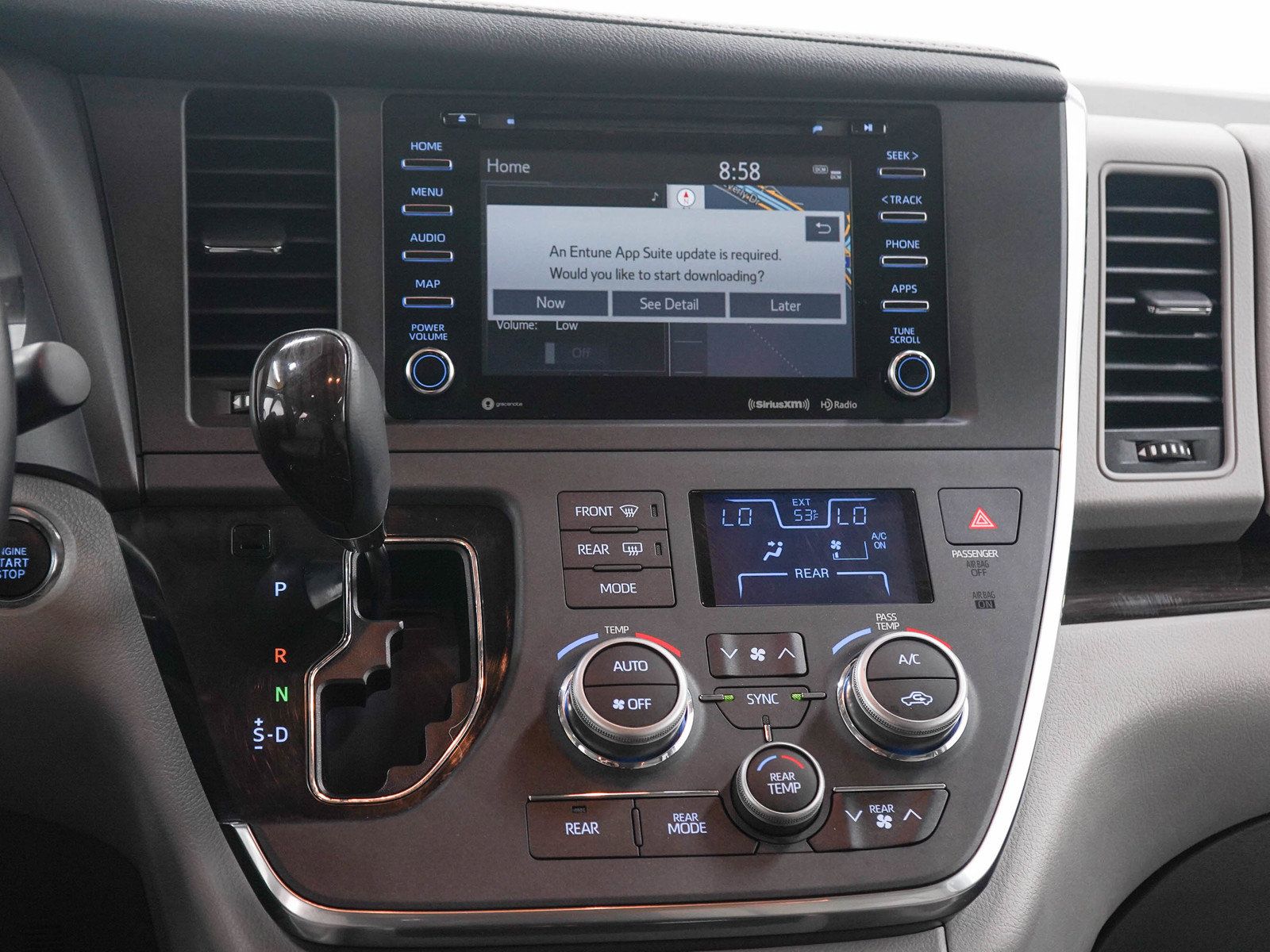 Used 2019 Toyota Sienna XLE Premium w/ Outdoor Package AWD/4WD image 20
