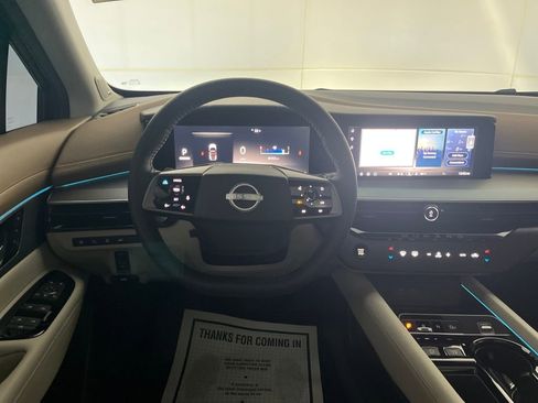 Used 2025 Nissan Murano Platinum w/ Cargo Package image 33