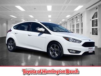 Used 2016 Ford Focus SE image 1