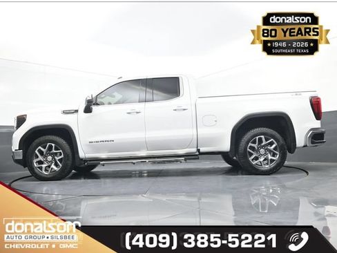 Used 2025 GMC Sierra 1500 SLE w/ X31 Off-Road Package AWD/4WD image 15
